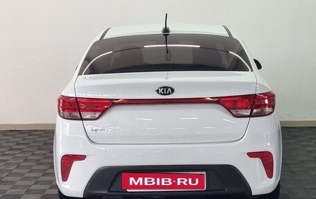 KIA Rio IV, 2018 год, 1 391 000 рублей, 5 фотография