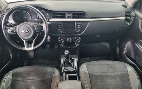 KIA Rio IV, 2018 год, 1 391 000 рублей, 9 фотография