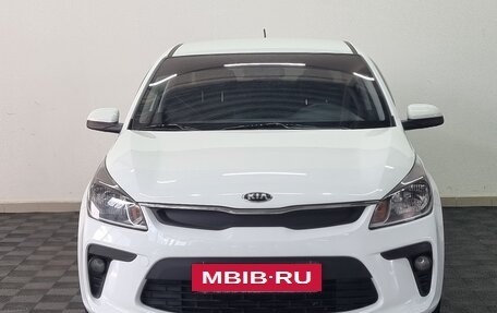 KIA Rio IV, 2018 год, 1 391 000 рублей, 2 фотография