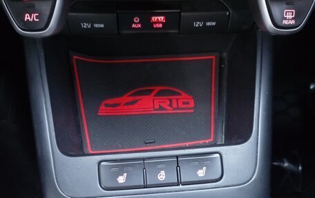 KIA Rio IV, 2018 год, 860 000 рублей, 3 фотография