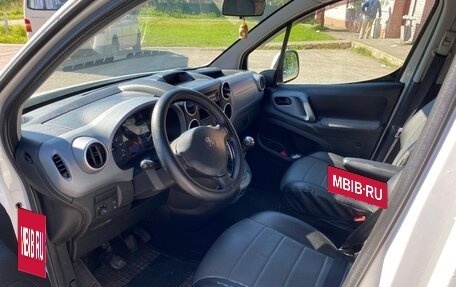 Peugeot Partner II рестайлинг 2, 2013 год, 690 000 рублей, 11 фотография