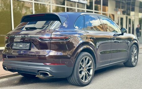 Porsche Cayenne III, 2018 год, 5 640 000 рублей, 2 фотография