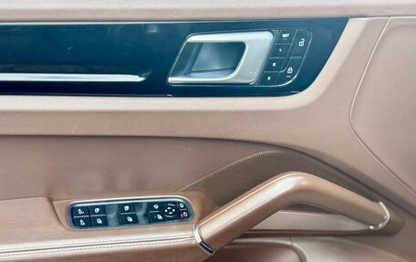 Porsche Cayenne III, 2018 год, 5 640 000 рублей, 12 фотография