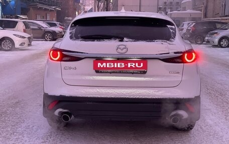 Mazda CX-4, 2023 год, 3 350 000 рублей, 9 фотография