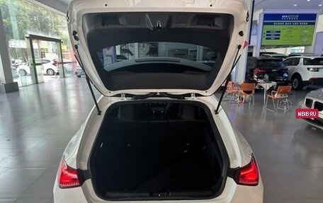 Mercedes-Benz CLA, 2022 год, 2 550 000 рублей, 13 фотография