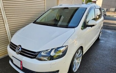 Volkswagen Sharan II, 2013 год, 850 000 рублей, 1 фотография