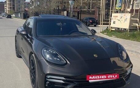 Porsche Panamera II рестайлинг, 2011 год, 3 050 000 рублей, 3 фотография