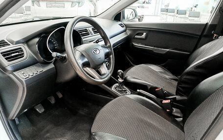 KIA Rio III рестайлинг, 2012 год, 595 000 рублей, 16 фотография
