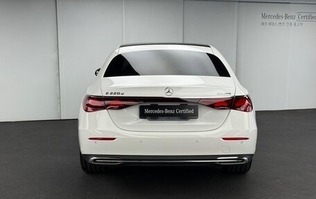 Mercedes-Benz E-Класс, 2024 год, 6 120 000 рублей, 4 фотография