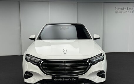 Mercedes-Benz E-Класс, 2024 год, 6 120 000 рублей, 3 фотография