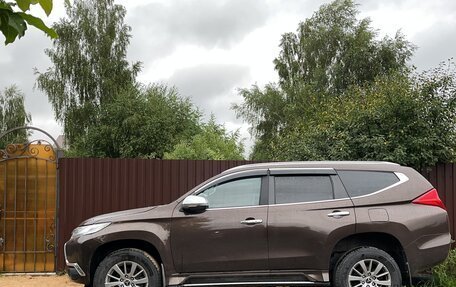 Mitsubishi Pajero Sport III рестайлинг, 2019 год, 2 400 000 рублей, 3 фотография