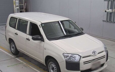 Toyota Probox I, 2021 год, 825 000 рублей, 2 фотография