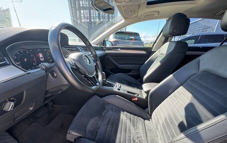 Volkswagen Passat B8 рестайлинг, 2018 год, 2 250 000 рублей, 6 фотография