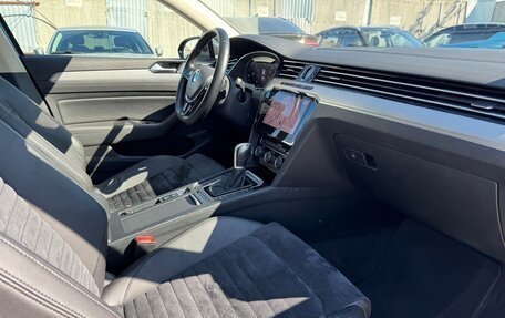 Volkswagen Passat B8 рестайлинг, 2018 год, 2 250 000 рублей, 8 фотография