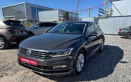 Volkswagen Passat B8 рестайлинг, 2018 год, 2 250 000 рублей, 2 фотография