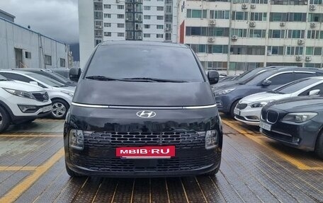 Hyundai Staria, 2022 год, 4 217 000 рублей, 2 фотография