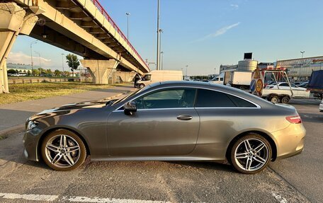 Mercedes-Benz E-Класс, 2018 год, 3 360 000 рублей, 3 фотография