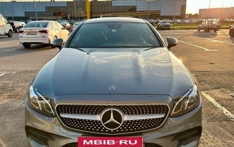 Mercedes-Benz E-Класс, 2018 год, 3 360 000 рублей, 2 фотография