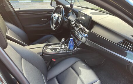 BMW 5 серия, 2012 год, 1 700 000 рублей, 19 фотография