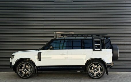 Land Rover Defender II, 2021 год, 10 900 000 рублей, 2 фотография