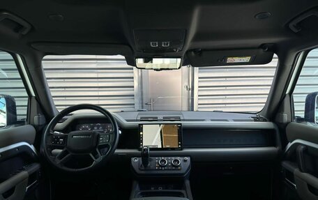 Land Rover Defender II, 2021 год, 10 900 000 рублей, 13 фотография