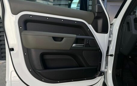 Land Rover Defender II, 2021 год, 10 900 000 рублей, 11 фотография