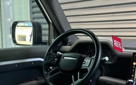 Land Rover Defender II, 2021 год, 10 900 000 рублей, 15 фотография