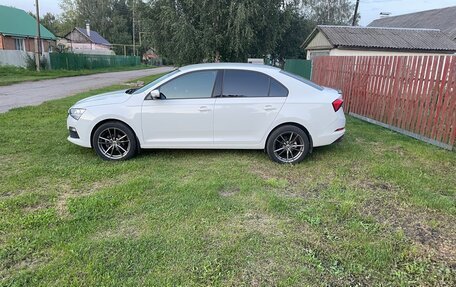 Skoda Rapid II, 2022 год, 950 000 рублей, 9 фотография