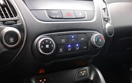 Hyundai ix35 I рестайлинг, 2014 год, 1 300 000 рублей, 15 фотография