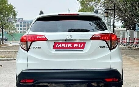 Honda Vezel, 2021 год, 1 250 000 рублей, 3 фотография