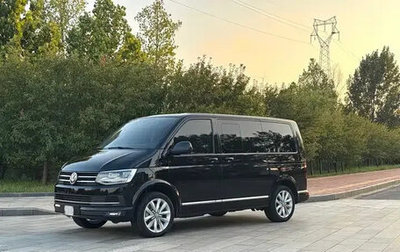 Volkswagen Multivan T6 рестайлинг, 2022 год, 5 670 000 рублей, 1 фотография