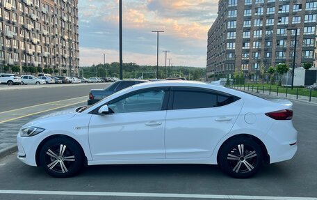 Hyundai Elantra VI рестайлинг, 2017 год, 1 470 000 рублей, 8 фотография