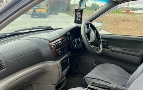Nissan Rnessa, 1999 год, 299 555 рублей, 12 фотография