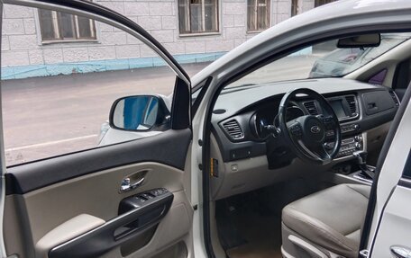 KIA Carnival, 2020 год, 3 200 000 рублей, 7 фотография