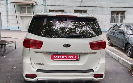 KIA Carnival, 2020 год, 3 200 000 рублей, 5 фотография