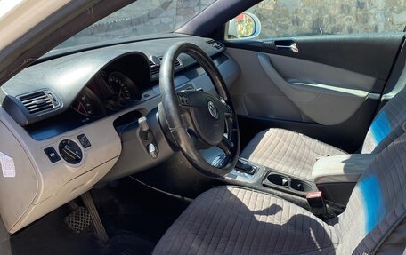 Volkswagen Passat B6, 2005 год, 630 000 рублей, 5 фотография
