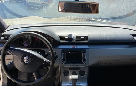 Volkswagen Passat B6, 2005 год, 630 000 рублей, 7 фотография