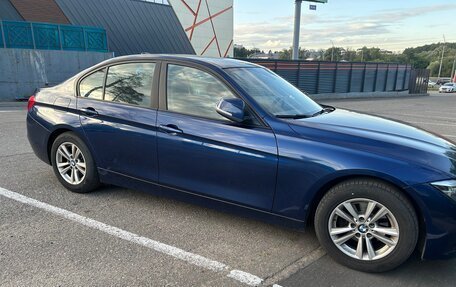 BMW 3 серия, 2018 год, 2 400 000 рублей, 5 фотография