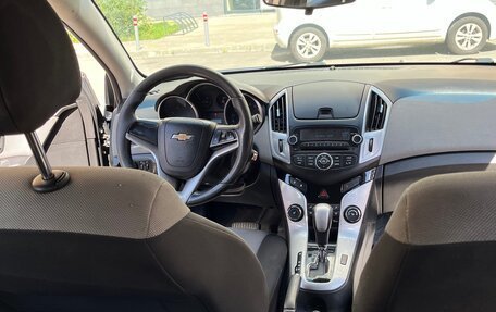 Chevrolet Cruze II, 2013 год, 550 000 рублей, 8 фотография