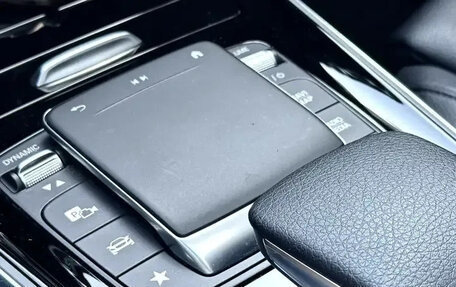 Mercedes-Benz GLB, 2022 год, 2 300 000 рублей, 10 фотография