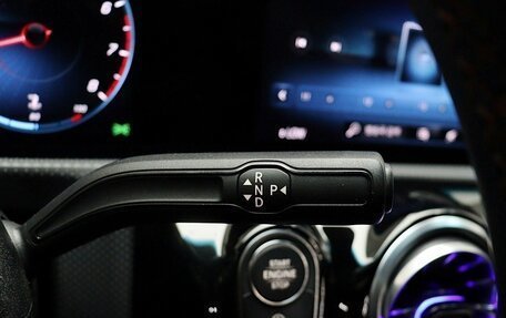 Mercedes-Benz A-Класс, 2022 год, 2 660 000 рублей, 10 фотография