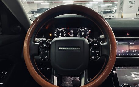 Land Rover Range Rover Evoque II, 2022 год, 3 150 000 рублей, 7 фотография