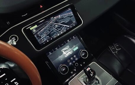 Land Rover Range Rover Evoque II, 2022 год, 3 150 000 рублей, 8 фотография