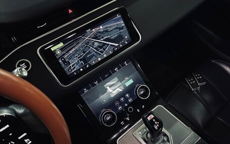 Land Rover Range Rover Evoque II, 2022 год, 3 150 000 рублей, 15 фотография