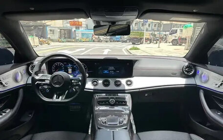 Mercedes-Benz E-Класс AMG, 2022 год, 6 963 600 рублей, 7 фотография