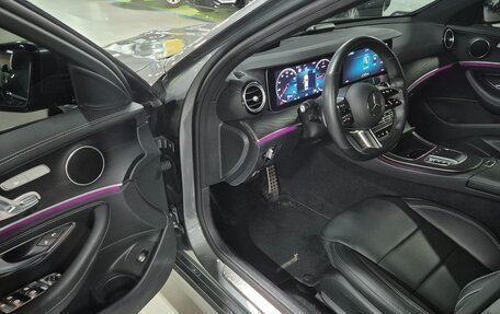 Mercedes-Benz E-Класс, 2022 год, 3 980 000 рублей, 6 фотография