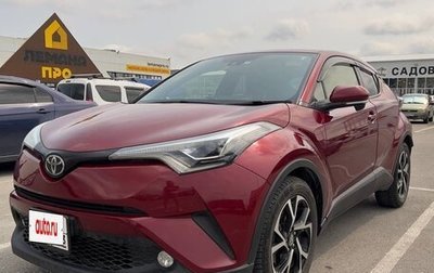 Toyota C-HR I рестайлинг, 2017 год, 1 950 000 рублей, 1 фотография