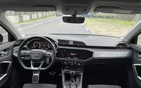 Audi Q3, 2022 год, 2 750 000 рублей, 10 фотография