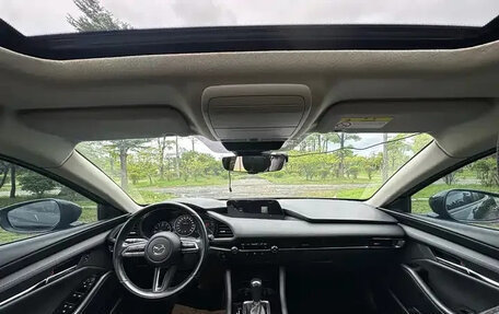 Mazda 3, 2022 год, 1 770 000 рублей, 12 фотография