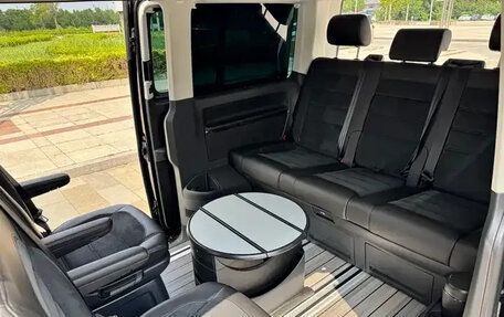 Volkswagen Multivan T6 рестайлинг, 2022 год, 5 670 000 рублей, 13 фотография
